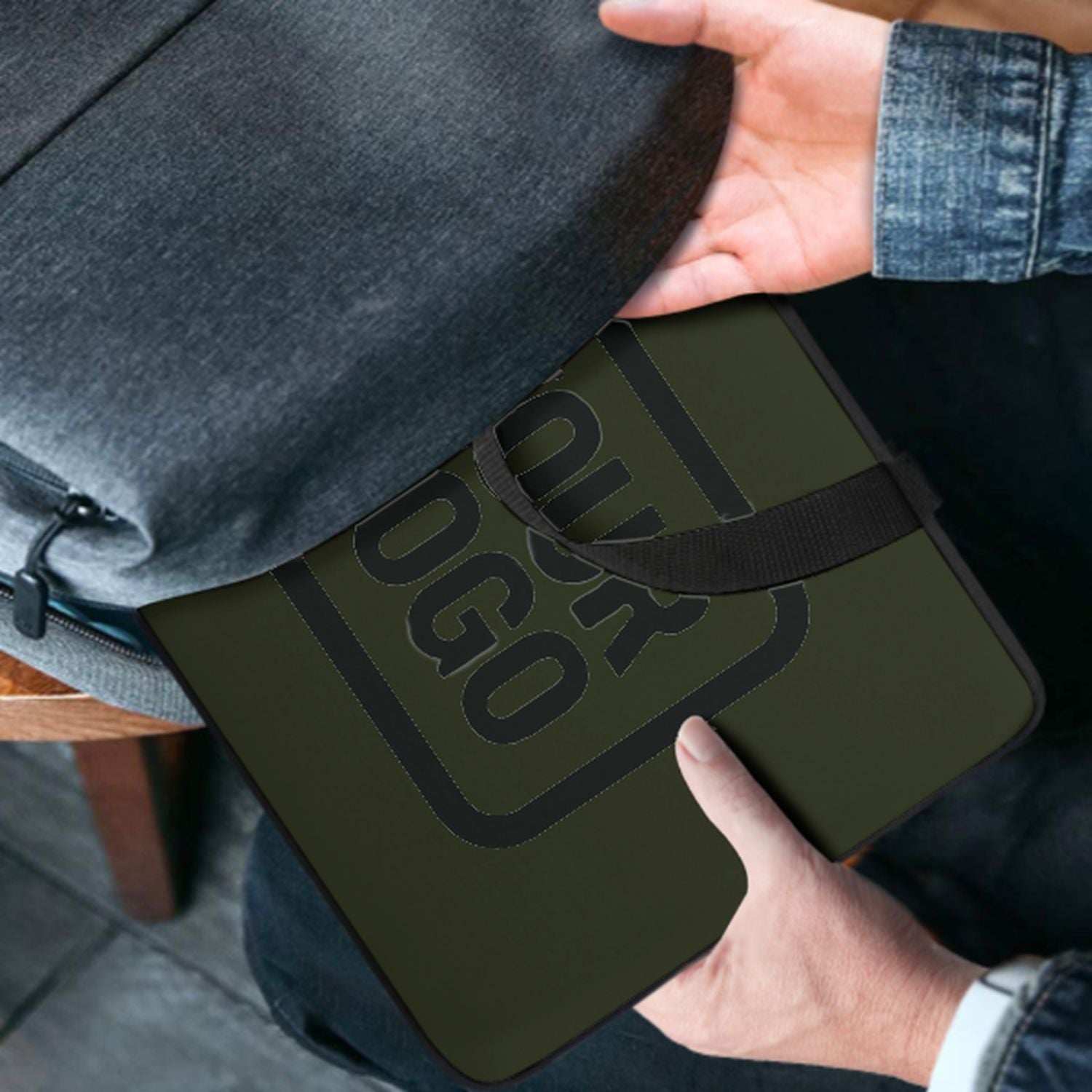 Maßgeschneidertes Dunkles Oliv Black Laptop Tasche