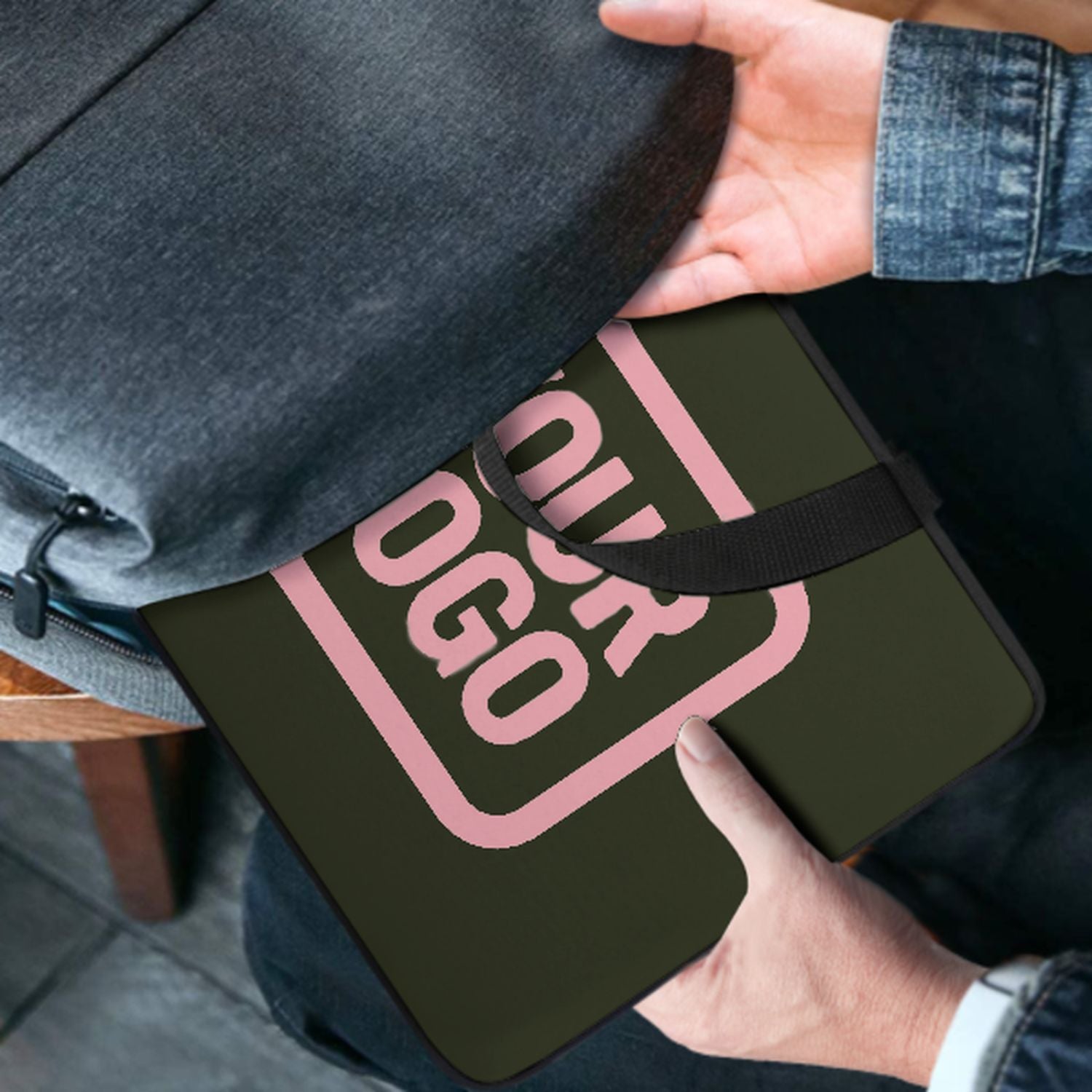 Maßgeschneidertes Dunkles Oliv Light Pink Laptop Tasche