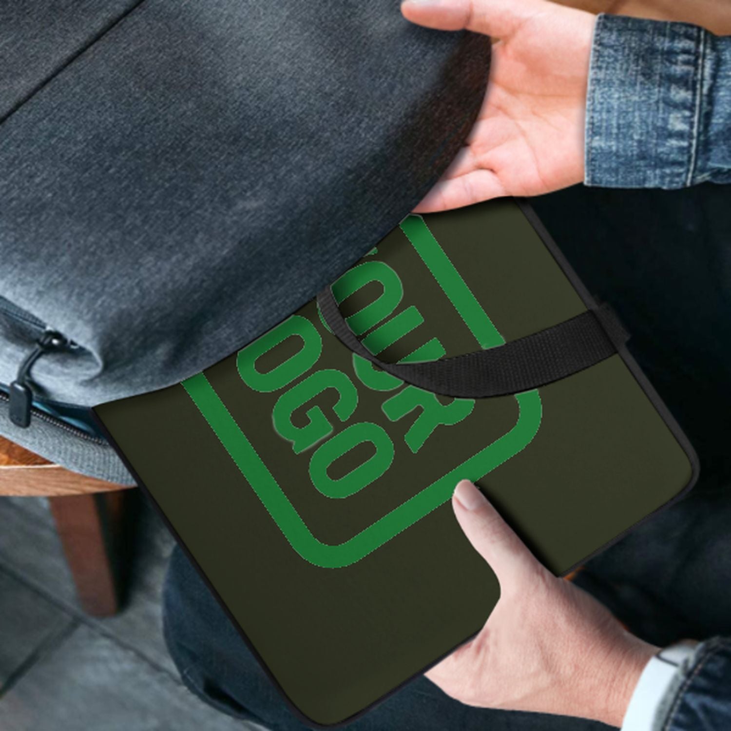 Maßgeschneidertes Dunkles Oliv Emerald Green Laptop Tasche