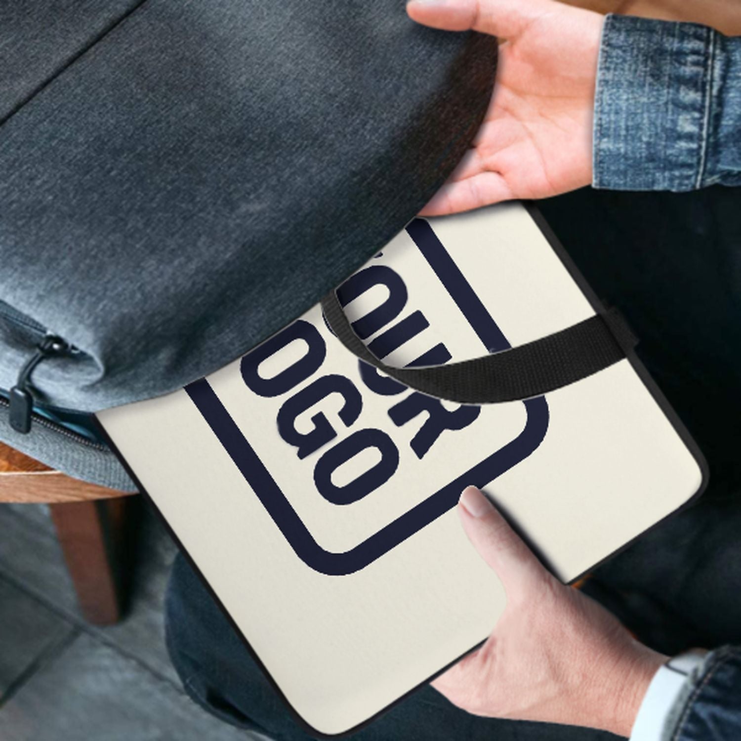 Maßgeschneidertes Beige Navy Laptop Tasche