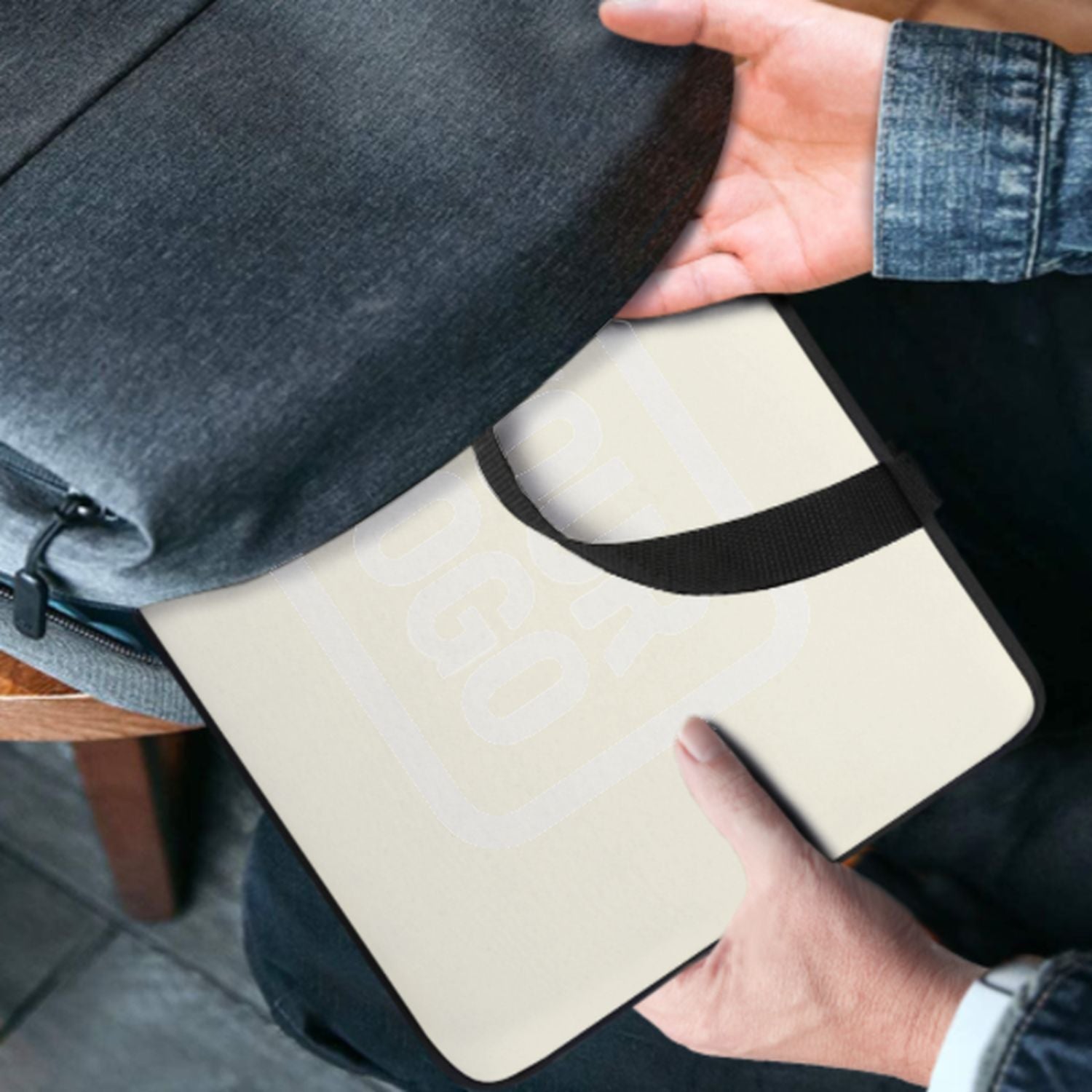 Maßgeschneidertes Beige White Laptop Tasche