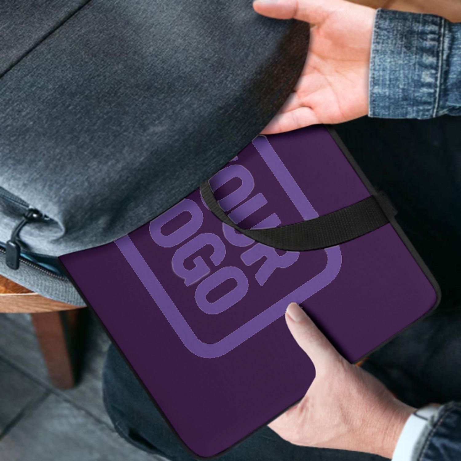 Maßgeschneidertes Lila Light Purple Laptop Tasche