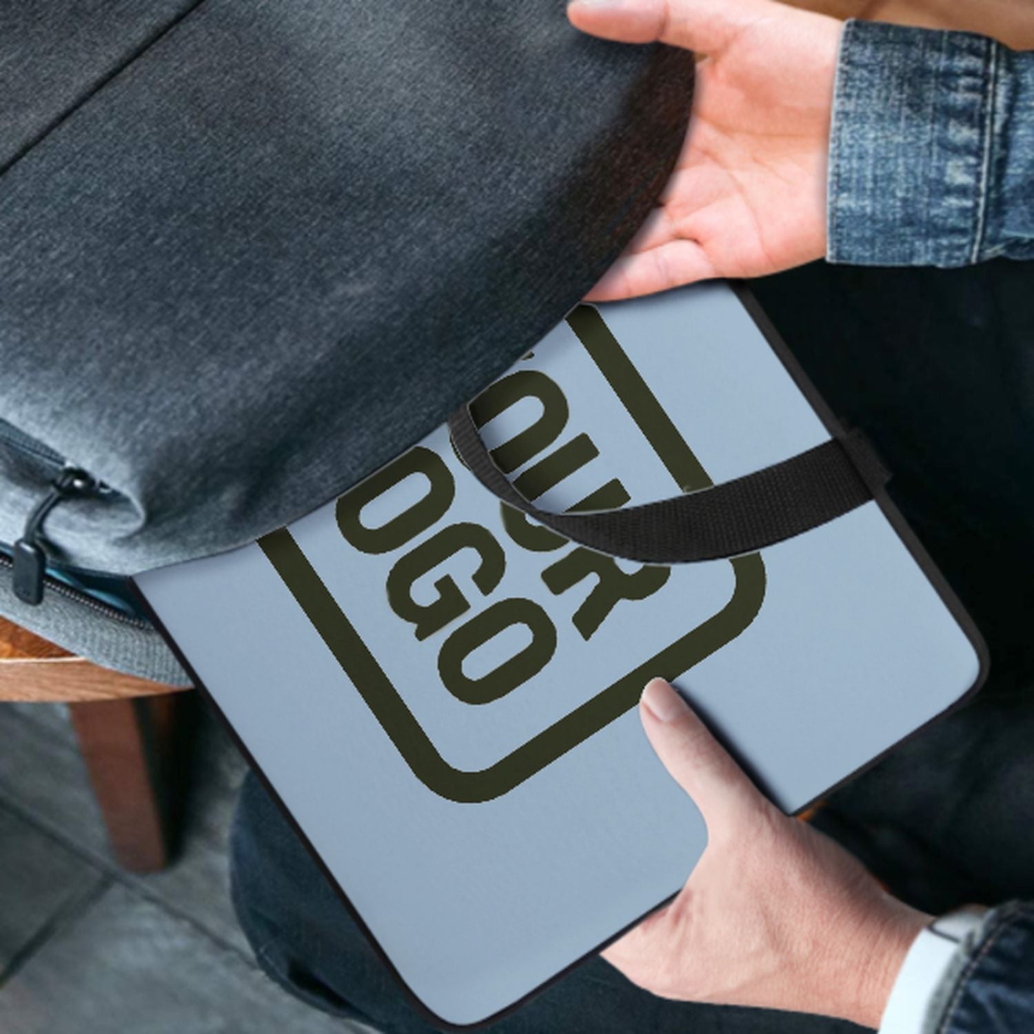 Maßgeschneidertes Hellblau Olive Laptop Tasche