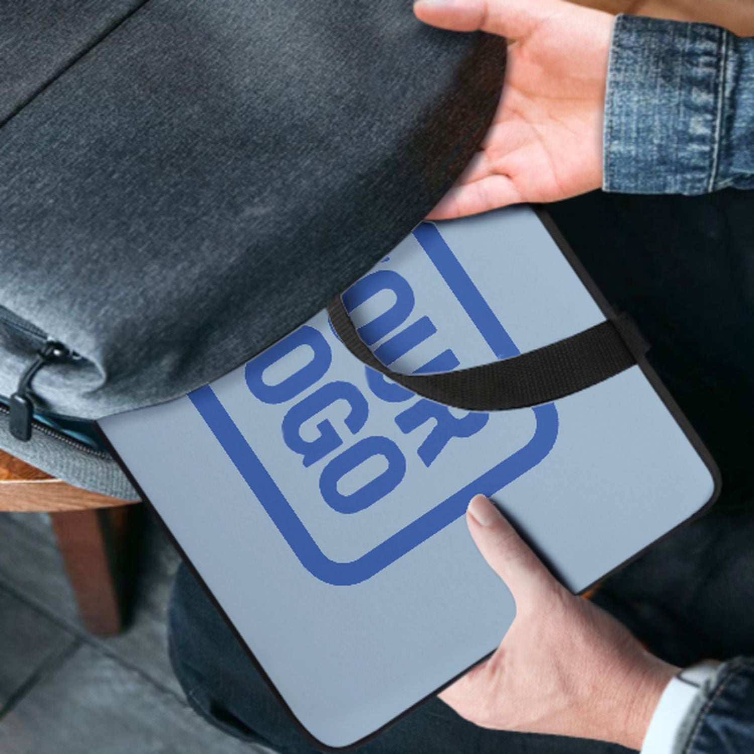 Sac pour ordinateur portable bleu ciel clair sur mesure