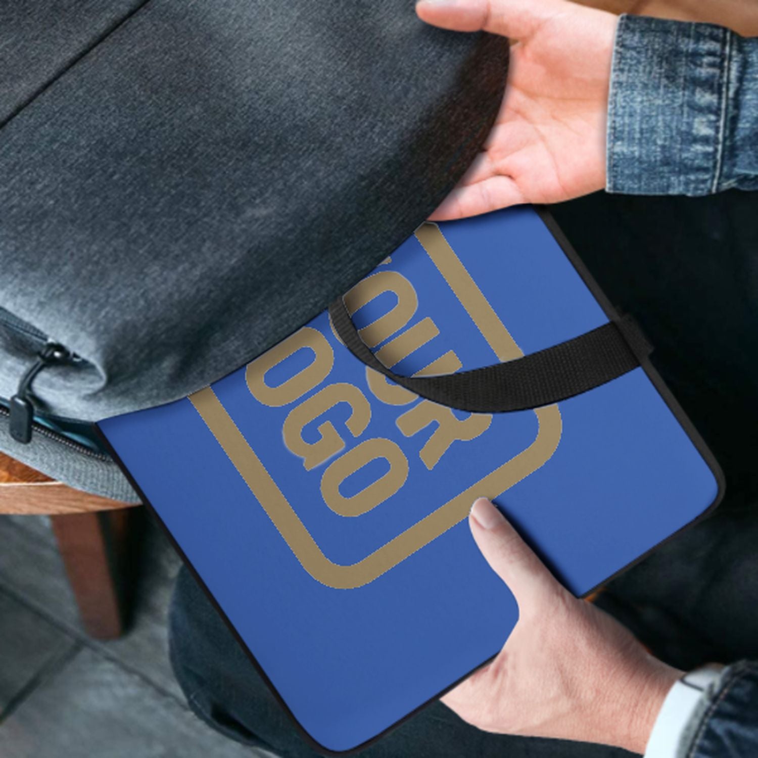 Maßgeschneidertes Himmelblau Light Khaki Laptop Tasche