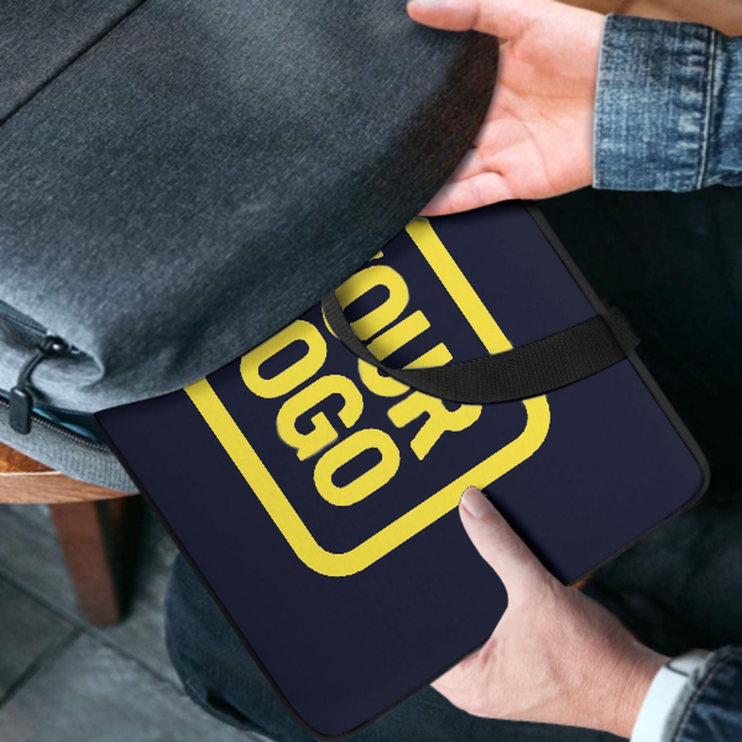 Maßgeschneidertes Stahlblau Light Yellow Laptop Tasche
