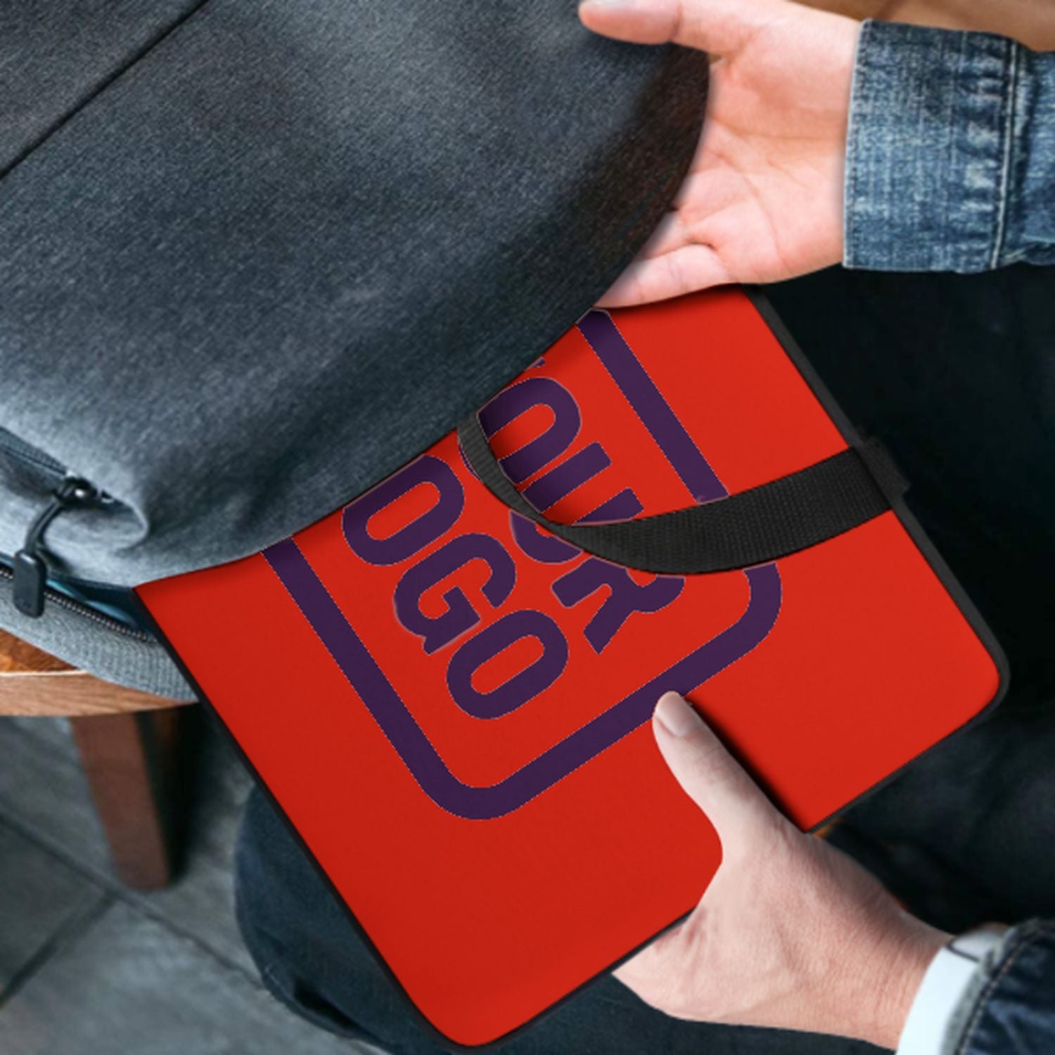 Borsa per laptop personalizzata arancione, rossa e viola