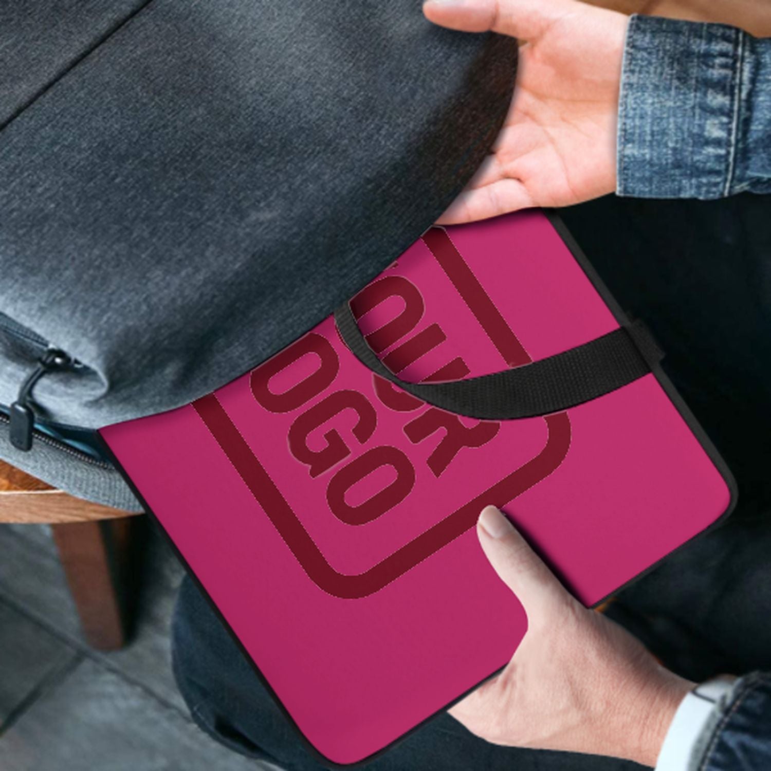 Borsa per laptop personalizzata rosso cremisi