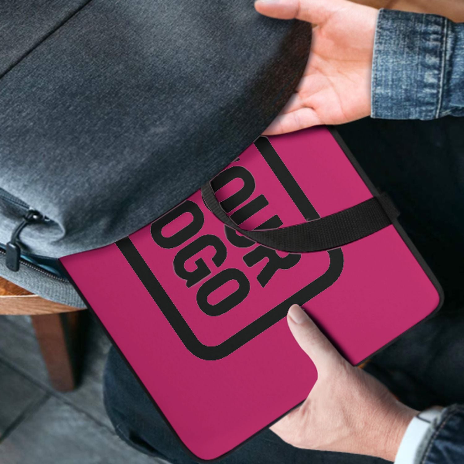Borsa per laptop rosa e nera personalizzata