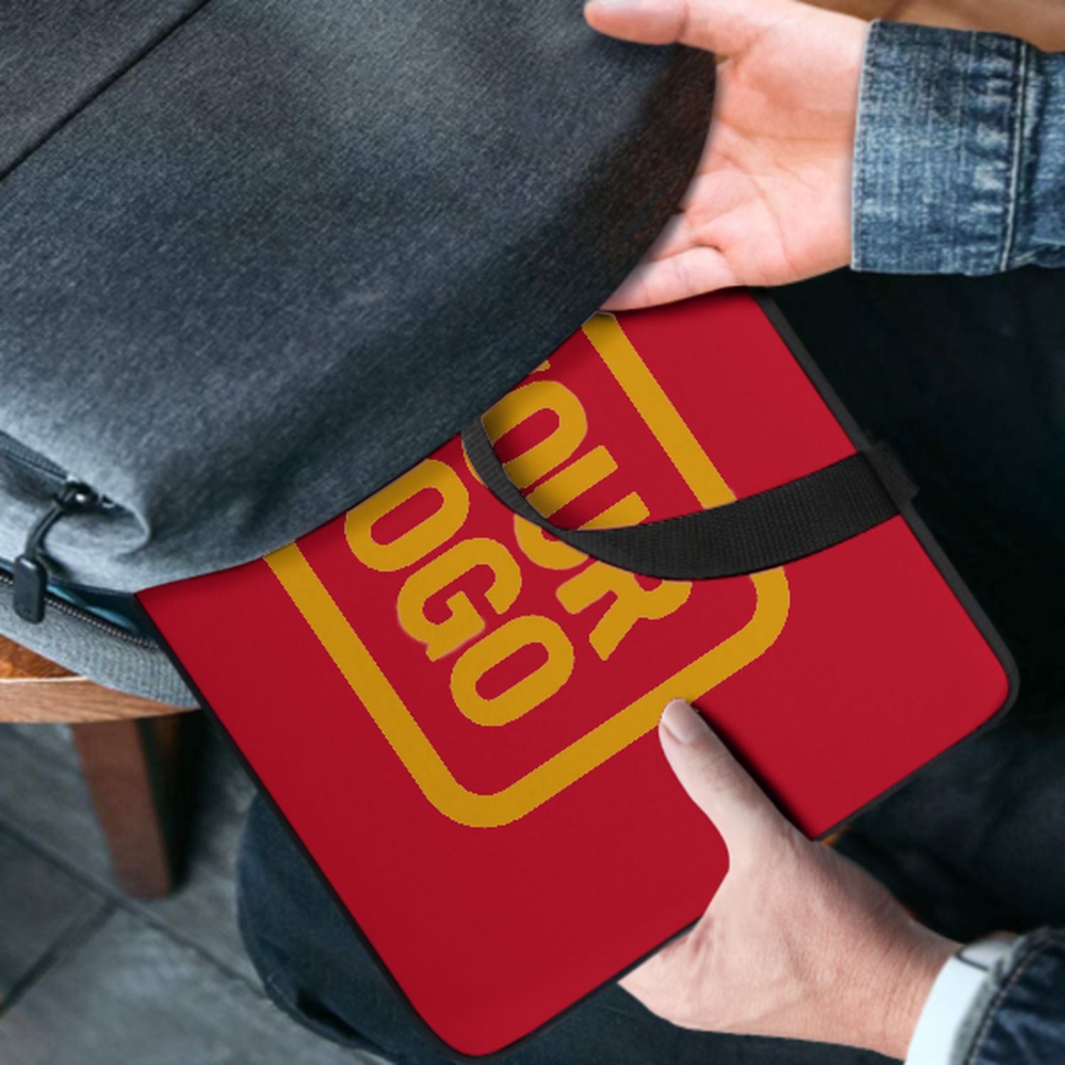Maßgeschneidertes Rot Yellow Laptop Tasche