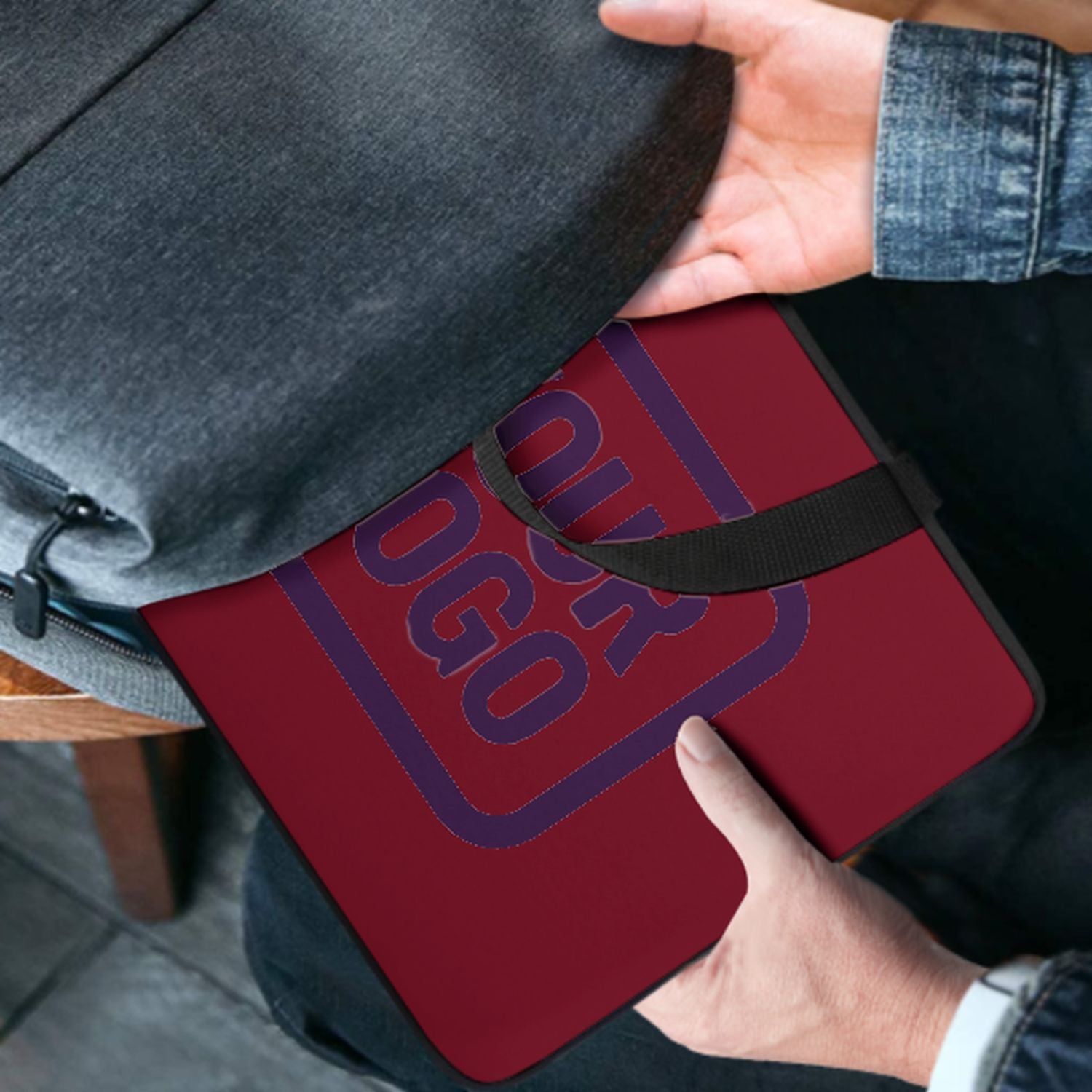 Maßgeschneidertes Karmesinrot Purple Laptop Tasche