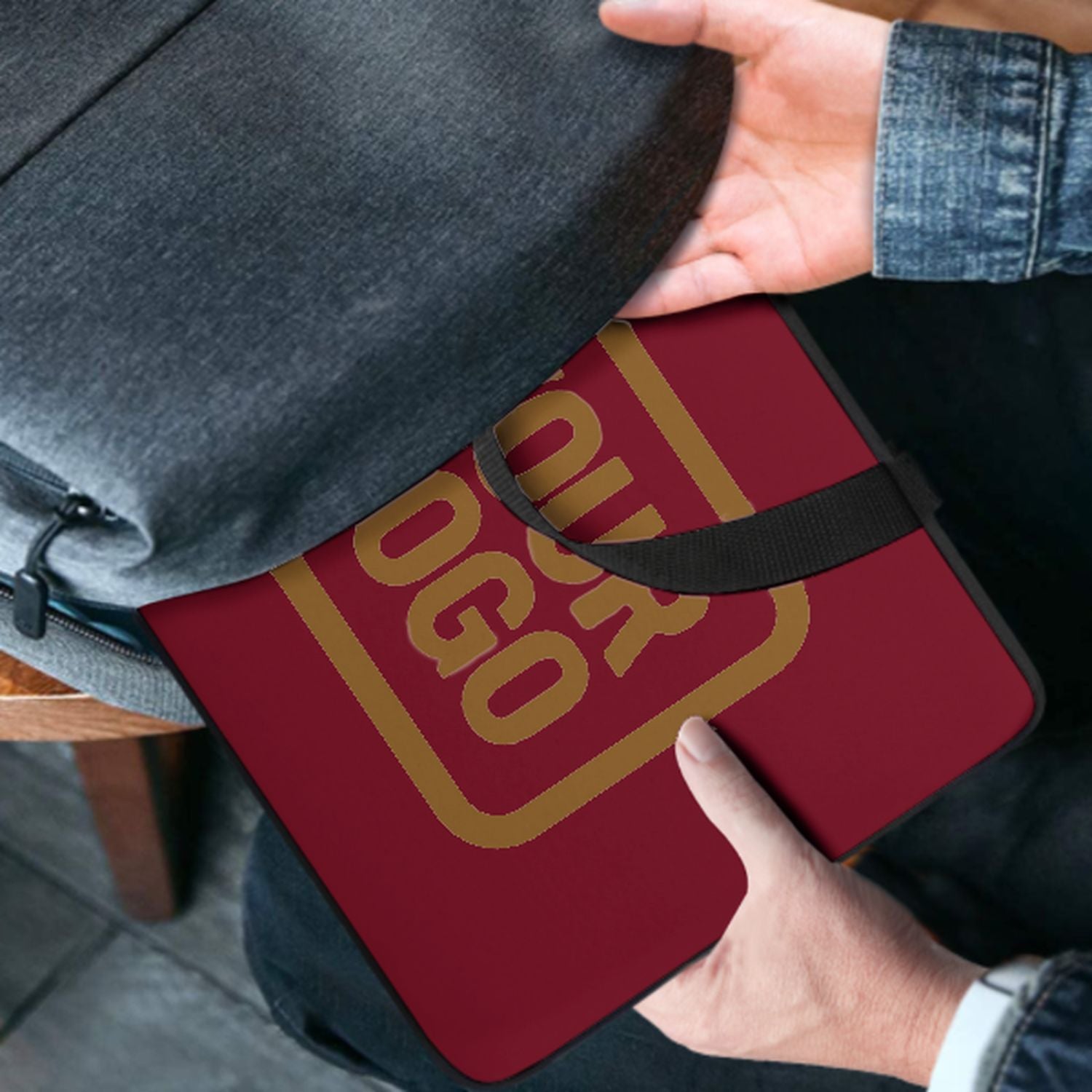 Borsa per laptop color cachi cremisi personalizzata