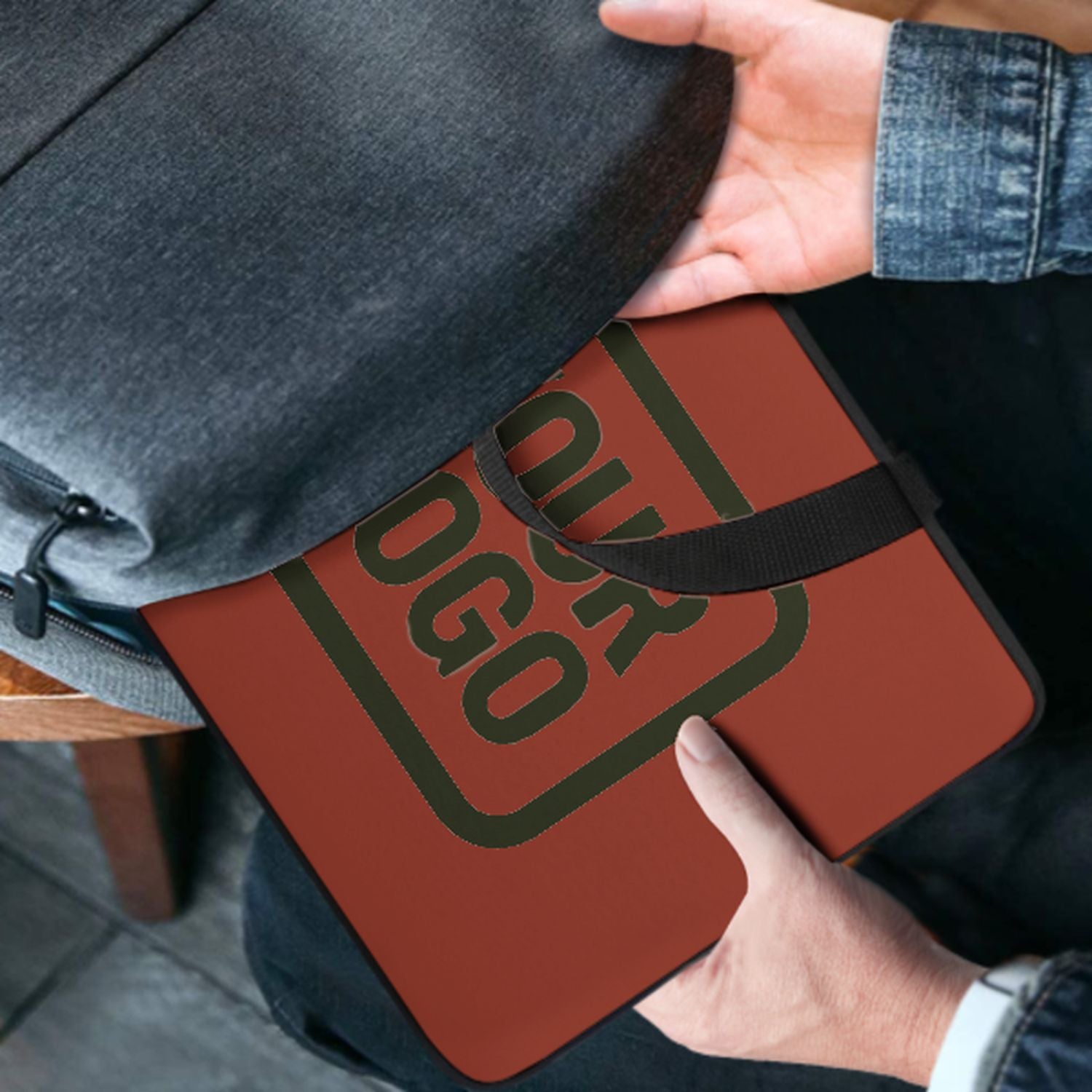 Borsa per laptop personalizzata color corallo rosso oliva