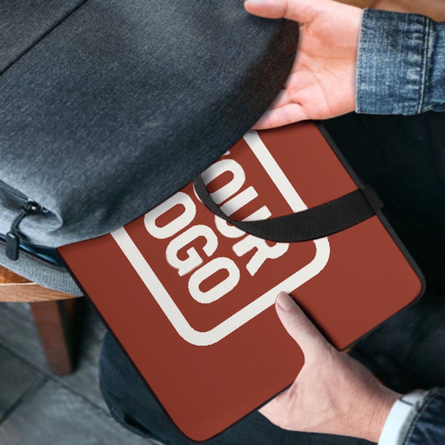 Borsa per laptop personalizzata color corallo rosso e bianco