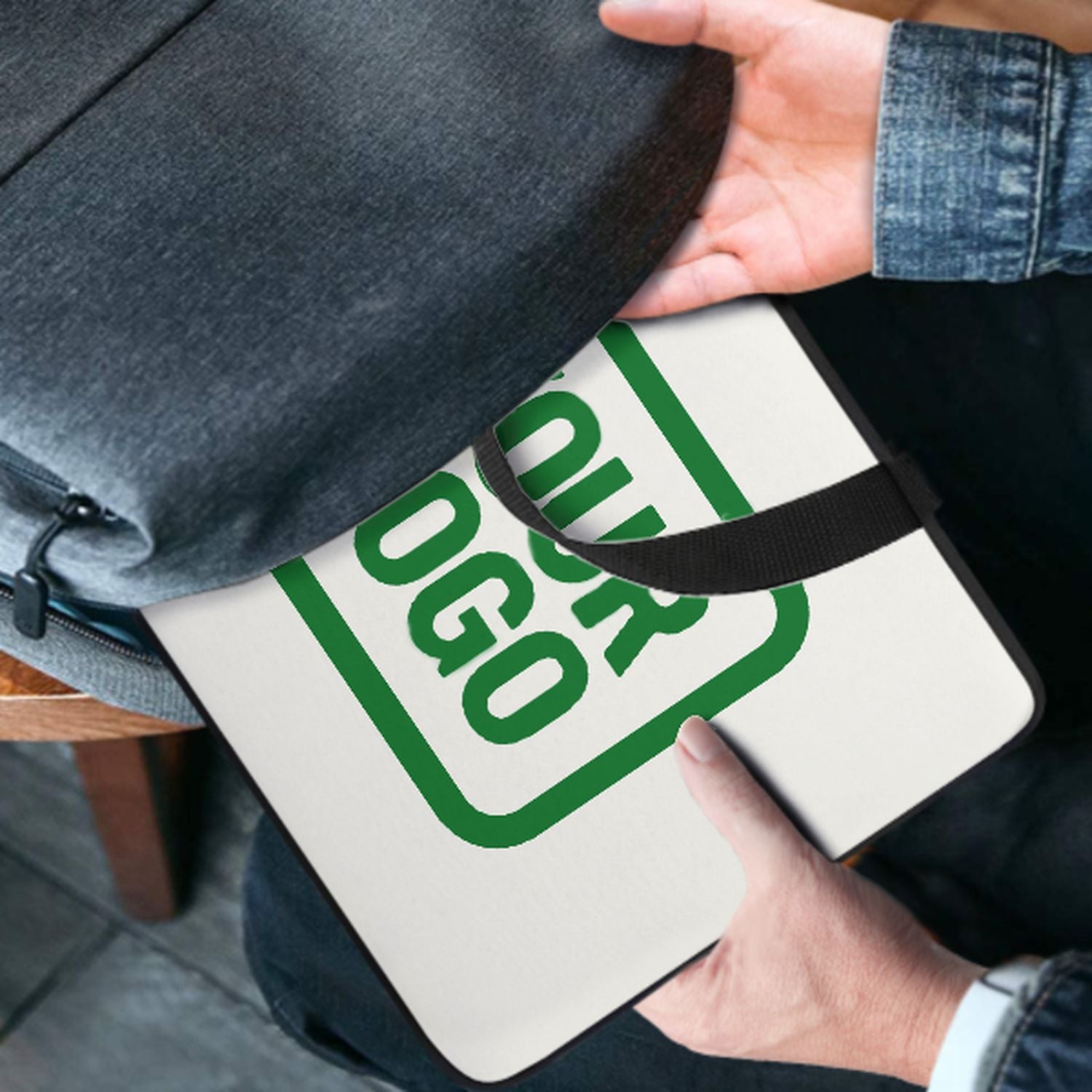 Maßgeschneidertes Weiß Emerald Green Laptop Tasche