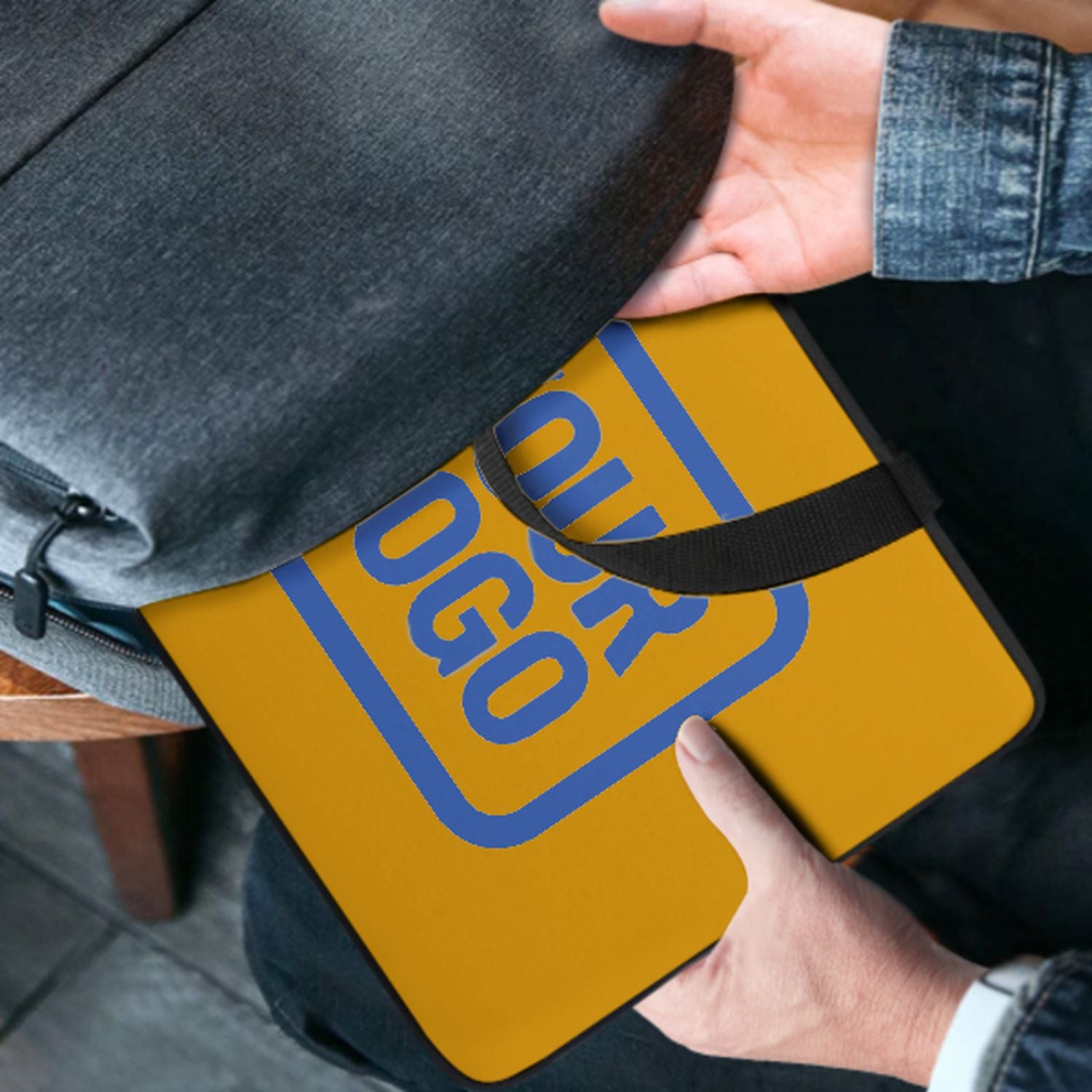 Borsa per laptop personalizzata gialla e azzurra